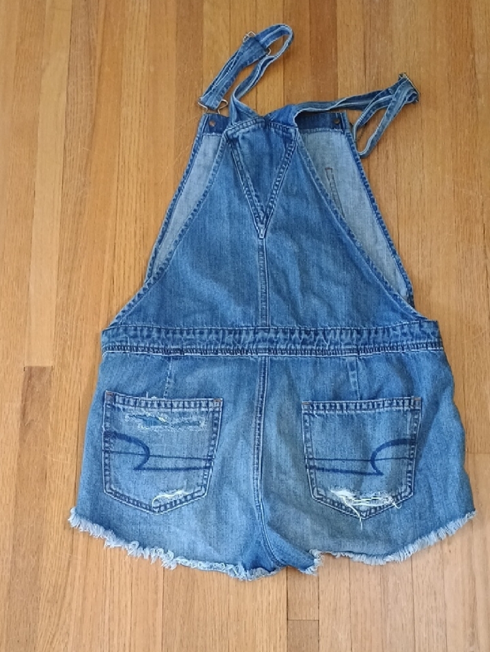 American Eagle Outfitters Blue Distressed Denim Short Overalls - Picture 4 of 5
